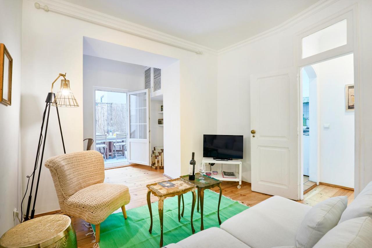 Spacious Bairro Alto Apartment With Courtyard, By Timecooler Lisboa Εξωτερικό φωτογραφία