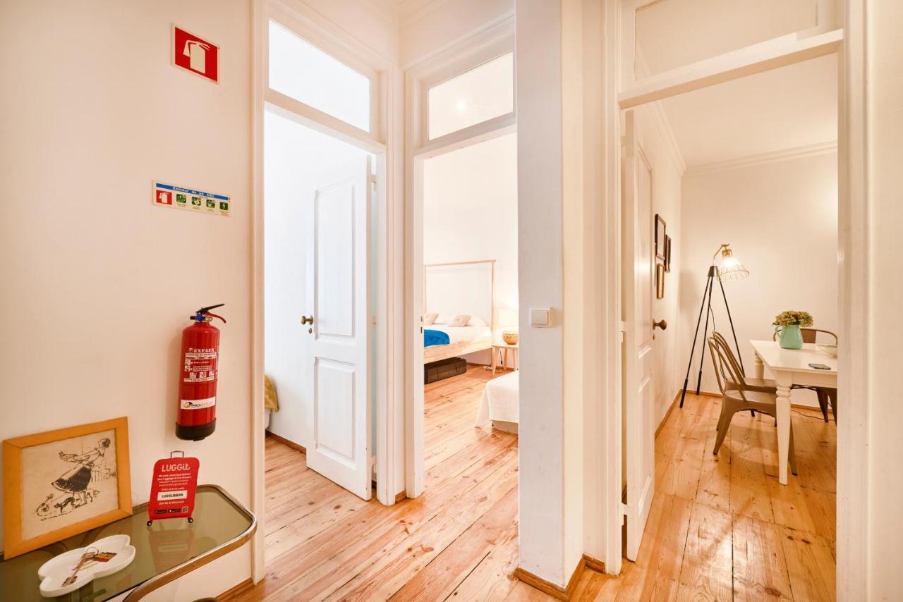 Spacious Bairro Alto Apartment With Courtyard, By Timecooler Lisboa Εξωτερικό φωτογραφία