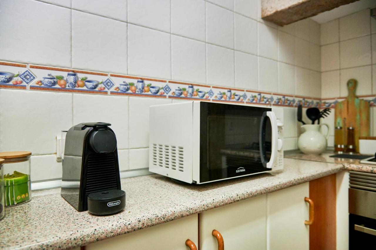 Spacious Bairro Alto Apartment With Courtyard, By Timecooler Lisboa Εξωτερικό φωτογραφία
