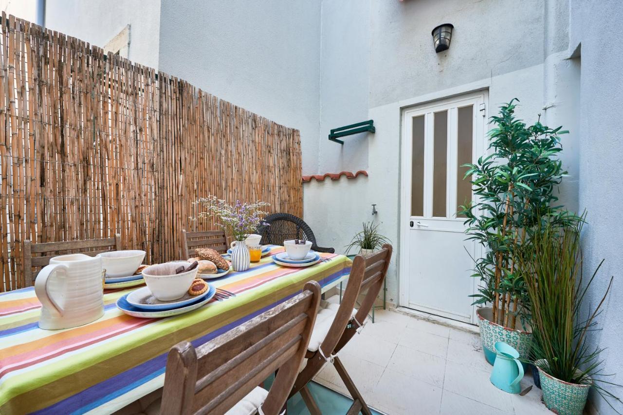 Spacious Bairro Alto Apartment With Courtyard, By Timecooler Lisboa Εξωτερικό φωτογραφία