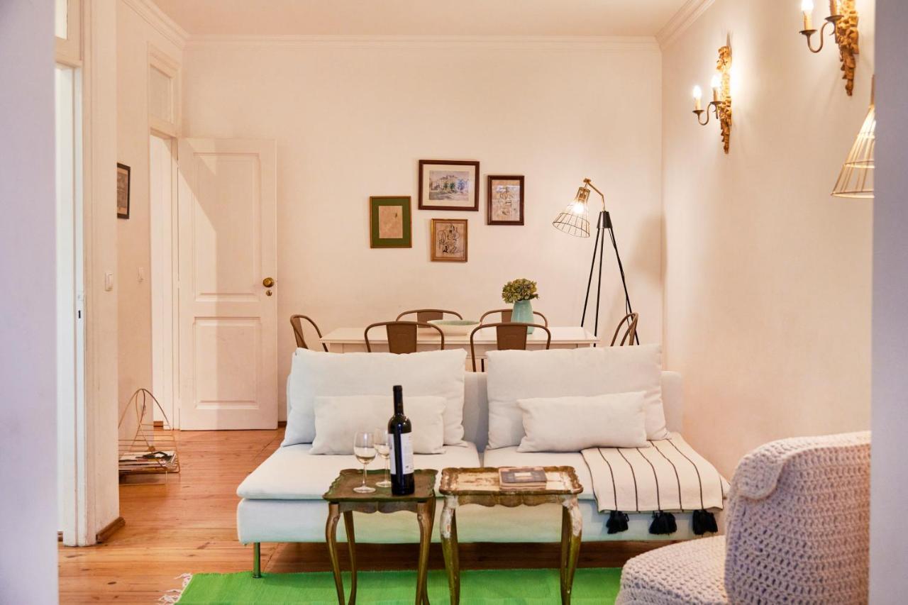 Spacious Bairro Alto Apartment With Courtyard, By Timecooler Lisboa Εξωτερικό φωτογραφία