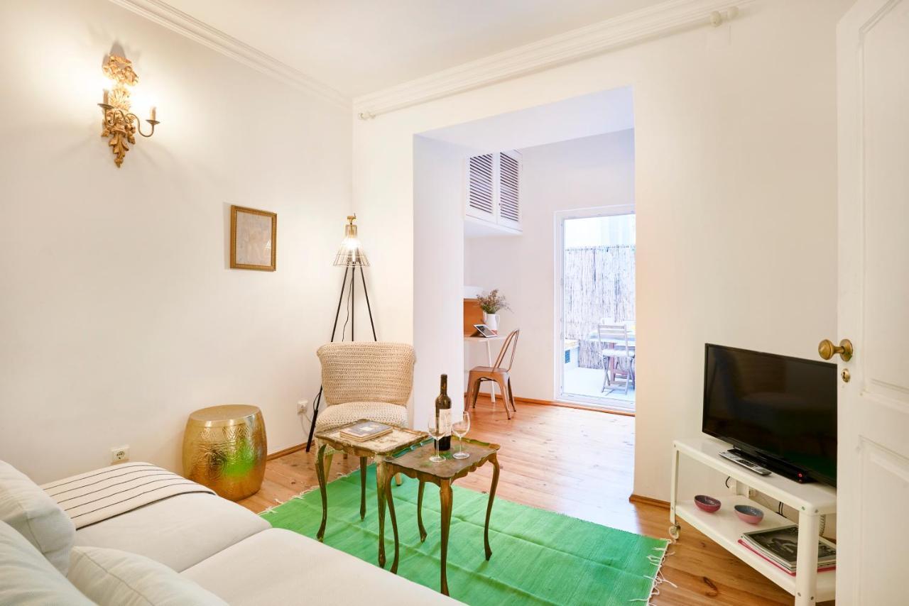 Spacious Bairro Alto Apartment With Courtyard, By Timecooler Lisboa Εξωτερικό φωτογραφία
